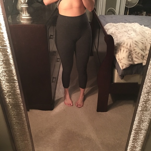 Lululemon Cotton Roll Down Crop - Picture 4 of 7